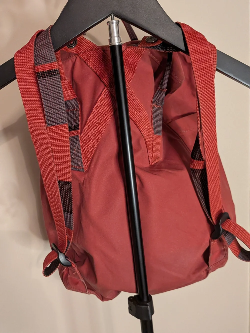 Fjallraven Kanken Backpack in Rust Red